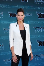 TRICIA HELFER