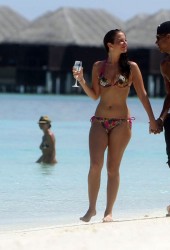 TULISA CONTOSTAVLOS
