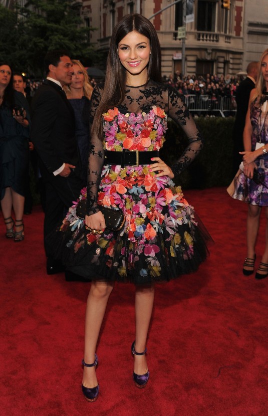 VICTORIA JUSTICE