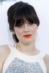 ZOOEY DESCHANEL