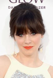 ZOOEY DESCHANEL