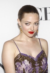 AMANDA SEYFRIED