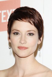 CHYLER LEIGH