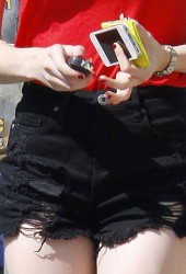 EMMA ROBERTS