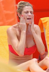 ERIN ANDREWS