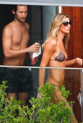 GISELE BUNDCHEN