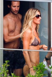 GISELE BUNDCHEN
