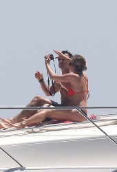 JENNIFER ANISTON
