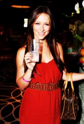 JENNIFER LOVE HEWITT