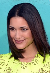 JULIA JONES