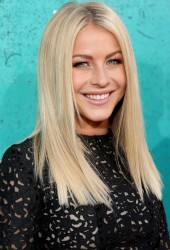 JULIANNE HOUGH