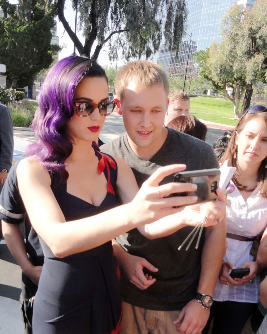 KATY PERRY
