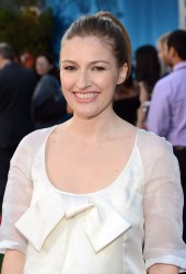 KELLY MACDONALD