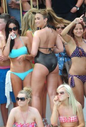 LAUREN GOODGER