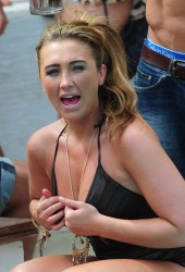 LAUREN GOODGER