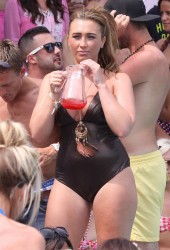 LAUREN GOODGER