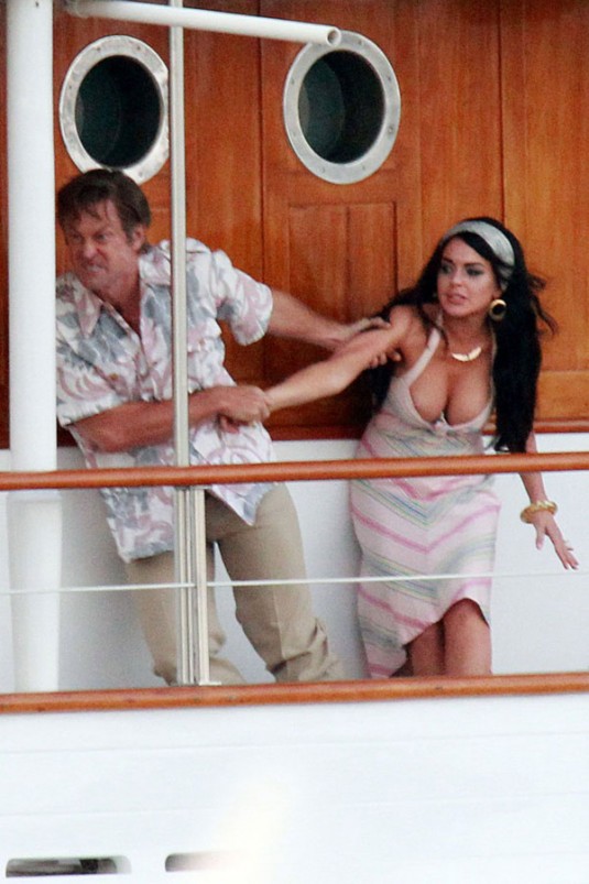 LINDSAY LOHAN