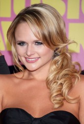 MIRANDA LAMBERT