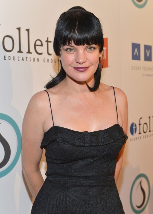 PAULEY PERRETTE