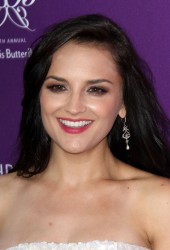 RACHAEL LEIGH COOK