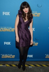 ZOOEY DESCHANEL