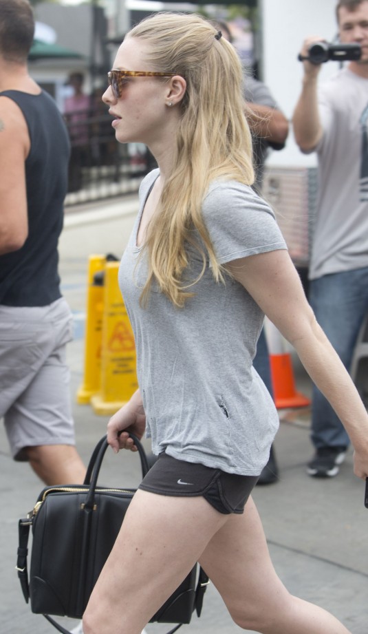 AMANDA SEYFRIED