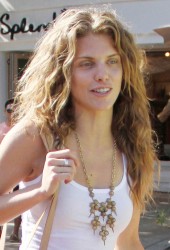 ANNALINNE McCORD
