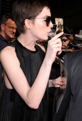 ANNE HATHAWAY