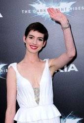 ANNE HATHAWAY