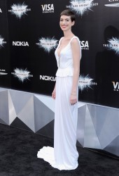 ANNE HATHAWAY