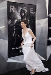 ANNE HATHAWAY