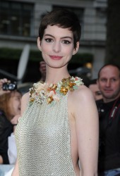 ANNE HATHAWAY