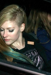 AVRIL LAVIGNE