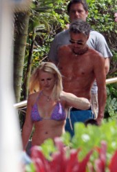BRITNEY SPEARS