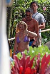 BRITNEY SPEARS