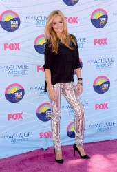 CAT DEELEY