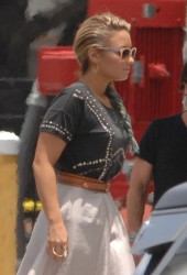 DEMI LOVATO