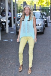 DENISE Van OUTEN