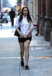 ELIZABETH OLSEN