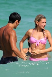 HAILEY BALDWIN