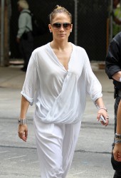 JENNIFER LOPEZ