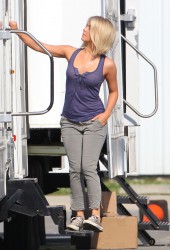 JULIANNE HOUGH