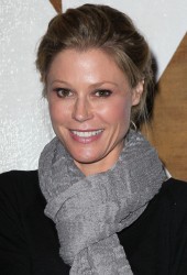 JULIE BOWEN