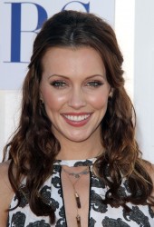 KATIE CASSIDY