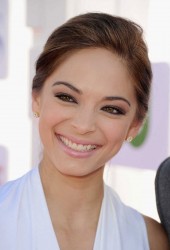 KRISTIN KREUK
