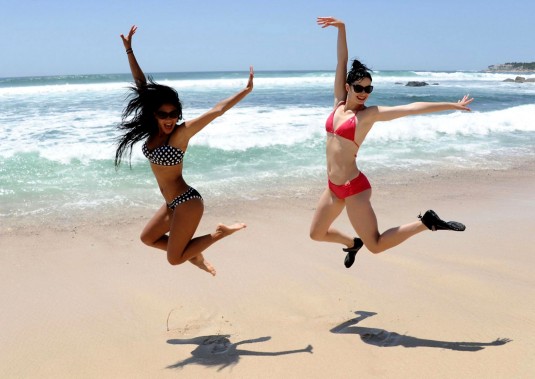 KRYSTEN RITTER and NICOLE SCHERZINGER