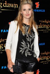 MAGGIE GRACE