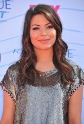 MIRANDA COSGROVE