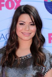 MIRANDA COSGROVE