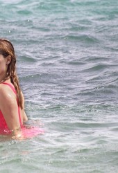 MISCHA BARTON